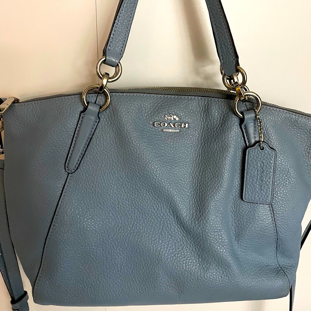 Coach purse. Handbag or shoulder bag.